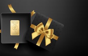 Geschenkidee-Schachtel-PVC-Karte-mit-Goldbarren-1Gramm